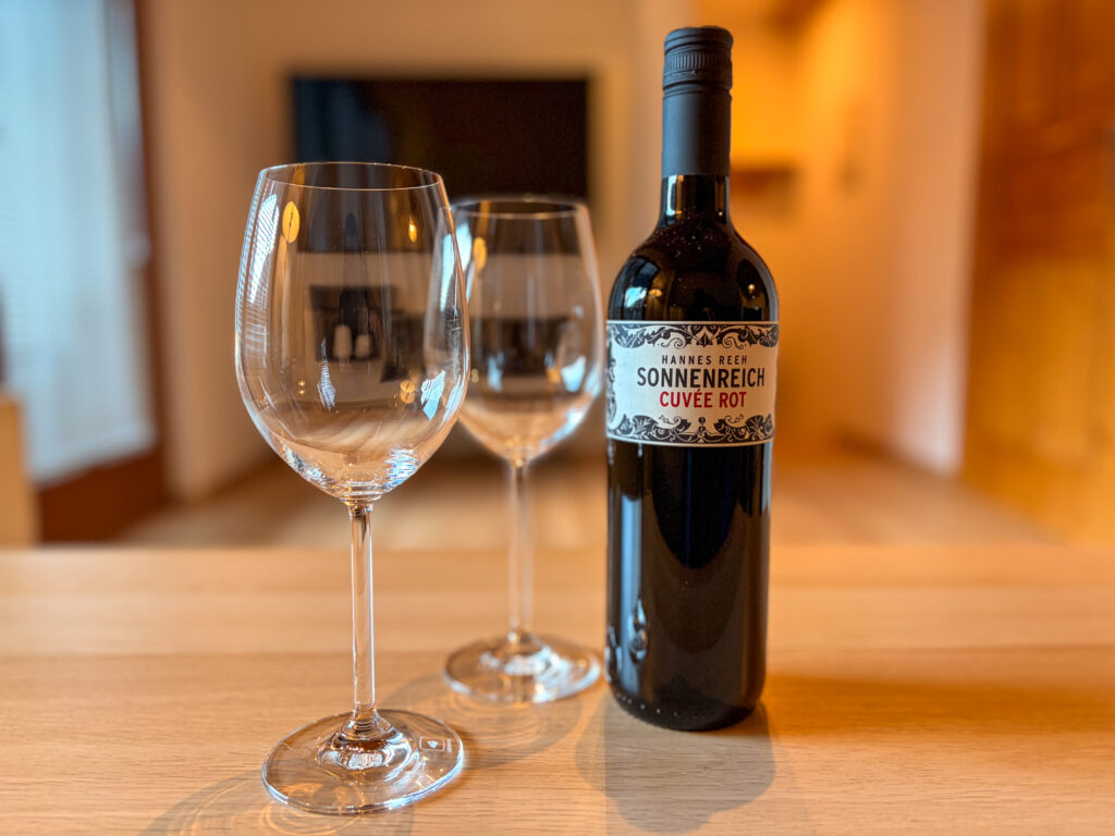 Apartment 402 img 0120